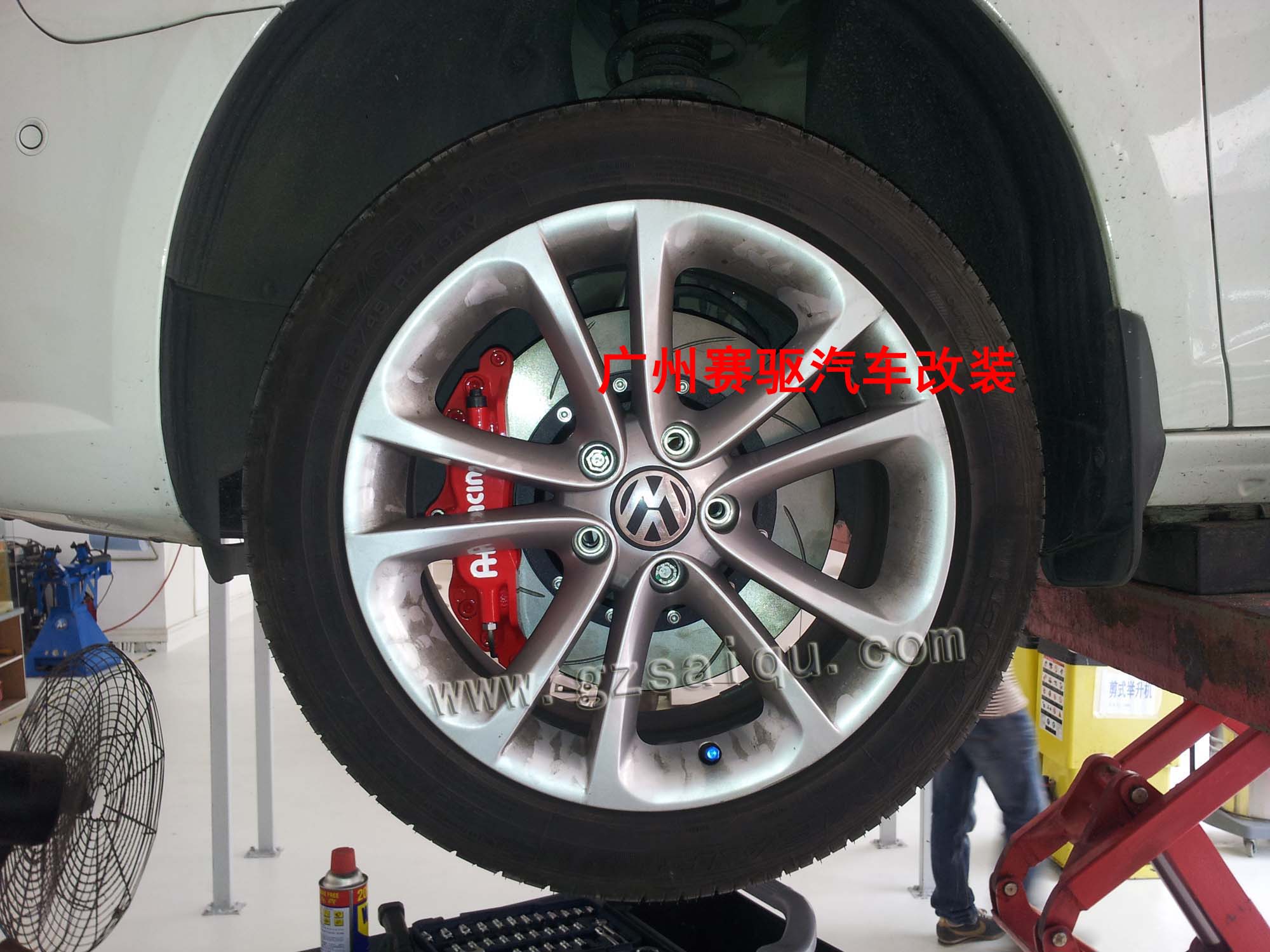 大眾CC改裝AP5200四活塞鮑魚 大眾CC改裝AP5200四活塞鮑魚