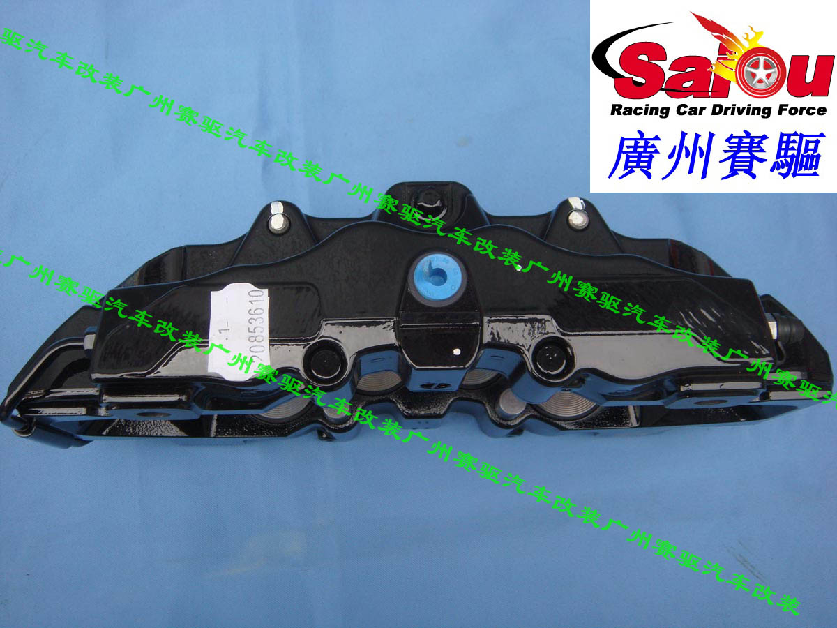 意大利BREMBO 黑色競(jìng)技版八活塞剎車卡鉗 BREMBO 8活塞剎車鮑魚 大大縮短剎車距離