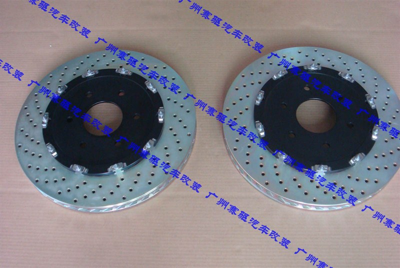 奔馳G55/G500升級(jí)意大利BREMBO 8活塞競(jìng)技版剎車套裝 配套380MM剎車盤(pán)